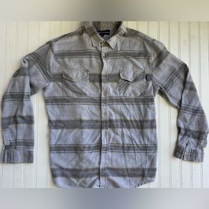 Gray Flannel Button up Long Sleeve Shirt - Men’s XL